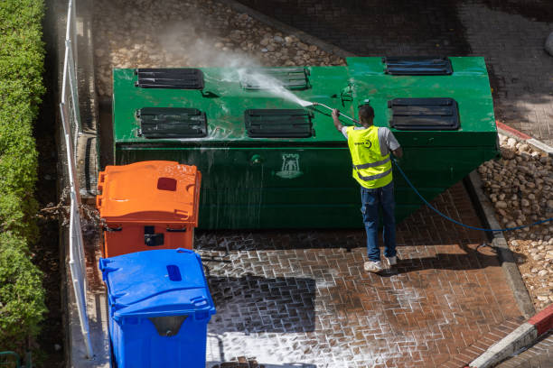 Why Choose Our Certified Pressure Washing Experts for Your Project Needs in Lake Morton Berrydale, WA?